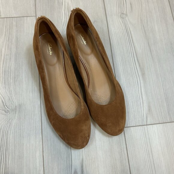 Clarks Vendra Bloom Brown Suede Wedge Heels Women's 10 Career Office Academia - Picture 3 of 8